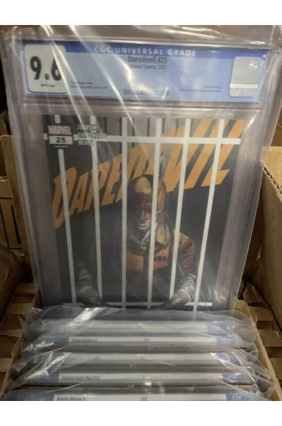 Daredevil #25 CGC 9.6 Key Issue Elektra Becomes The New Daredevil