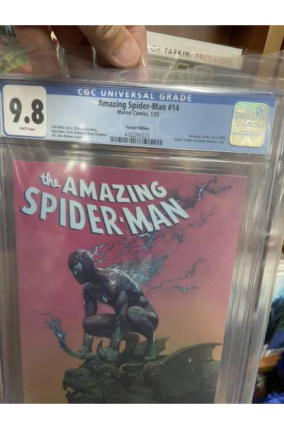 Amazing Spider-man #14 1 IN 25 Maleev Variant CGC 9.8